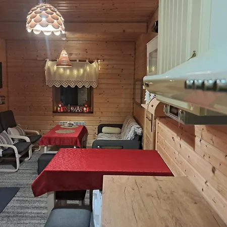 Dom wakacyjny Drewniany Daria I Tomek 2 Na 8 Osób