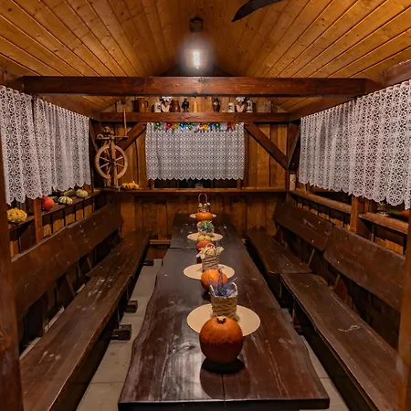 Drewniany Daria I Tomek 2 Na 8 Osób Сasa de vacaciones