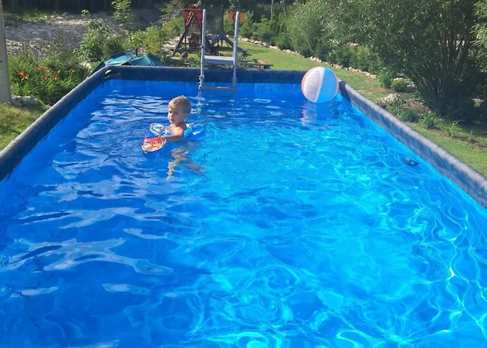 Drewniany Daria I Tomek 2 Na 8 Osob *